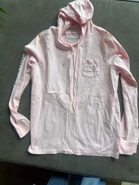 100% cotton Vineyard Vines Light Pink Whale Pocket Hoodie